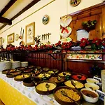 Adsera Hotel 3*