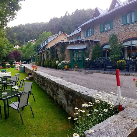 Adsera Hotel 3*