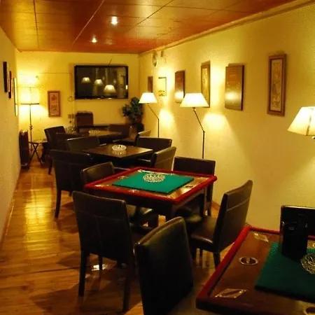 Adsera Hotel