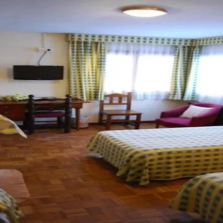 Hotell Adsera